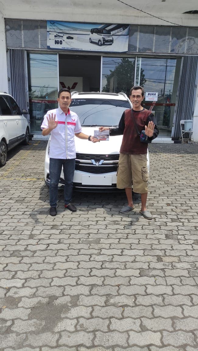Serah Terima Mobil Wuling Pasuruan